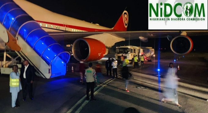 FG Rescues 542 stranded Nigerians from UAE after Visa ban [photos/video]