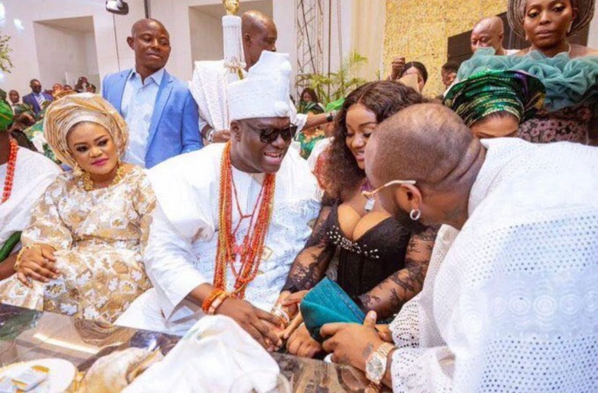 Davido, Chioma & Ooni of Ife