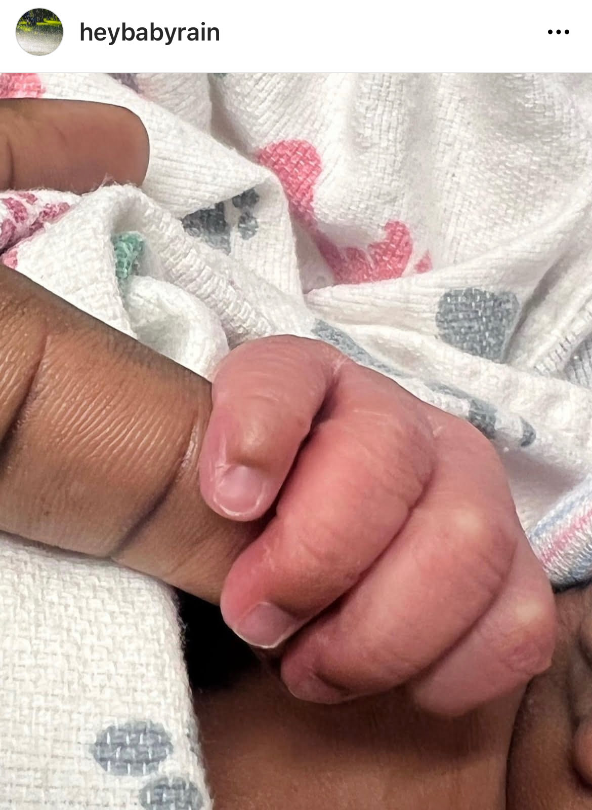 Comedian Lasisi Elenu Welcomes first child with wife in US [video]