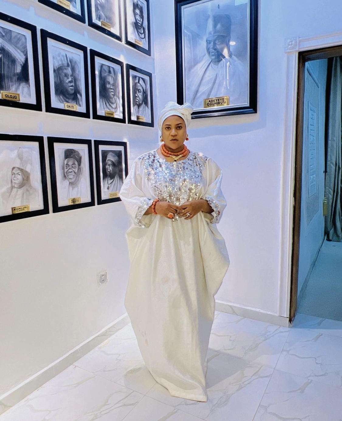 Actress Nkechi Blessing Visits Ooni in his palace with a ‘big smile’ [photos]