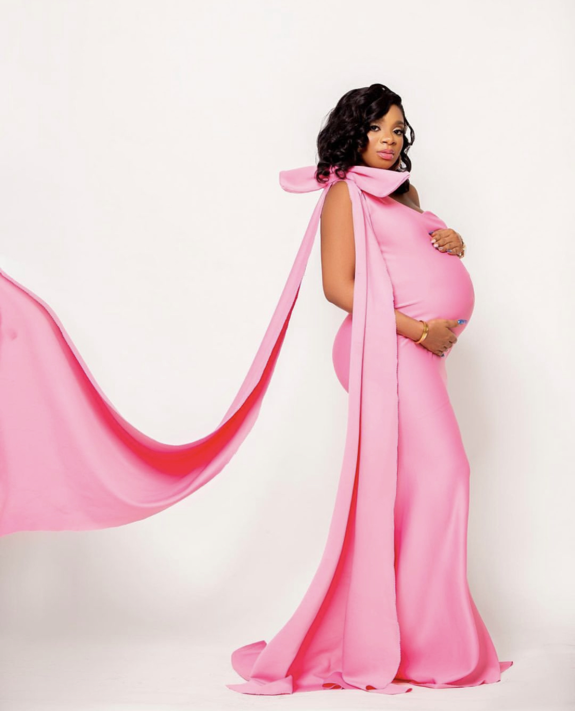 BBNaija Queen Announces Pregnancy [photos]