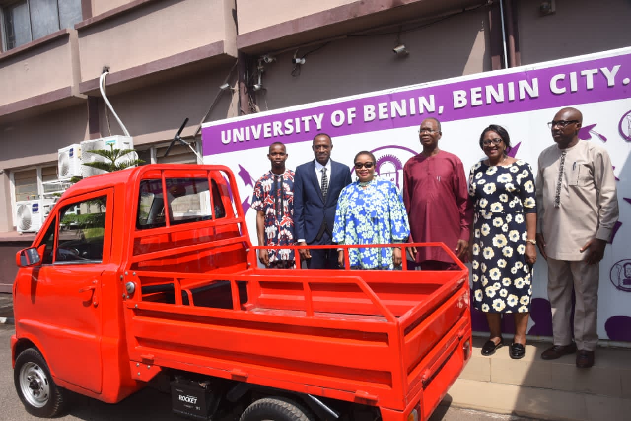 UNIBEN Student Manufactures Truck on Campus [photo]