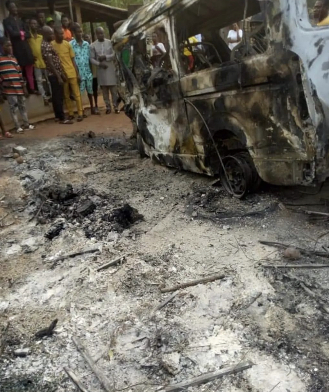 Tears as 8 Madonna University students burn to death in ghastly road accident [photos]