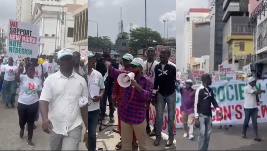 Protesters storm Bank entrances in Lagos to condemn lack of new naira notes [video]