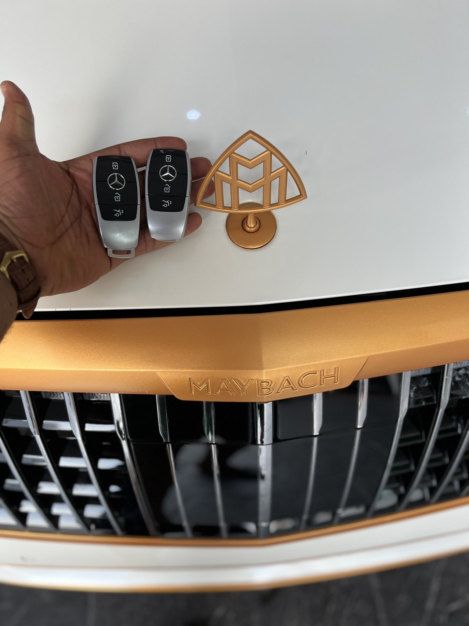 Ex BBNaija winner Whitemoney Splashes over N92M on brand new Maybach [photos/video]