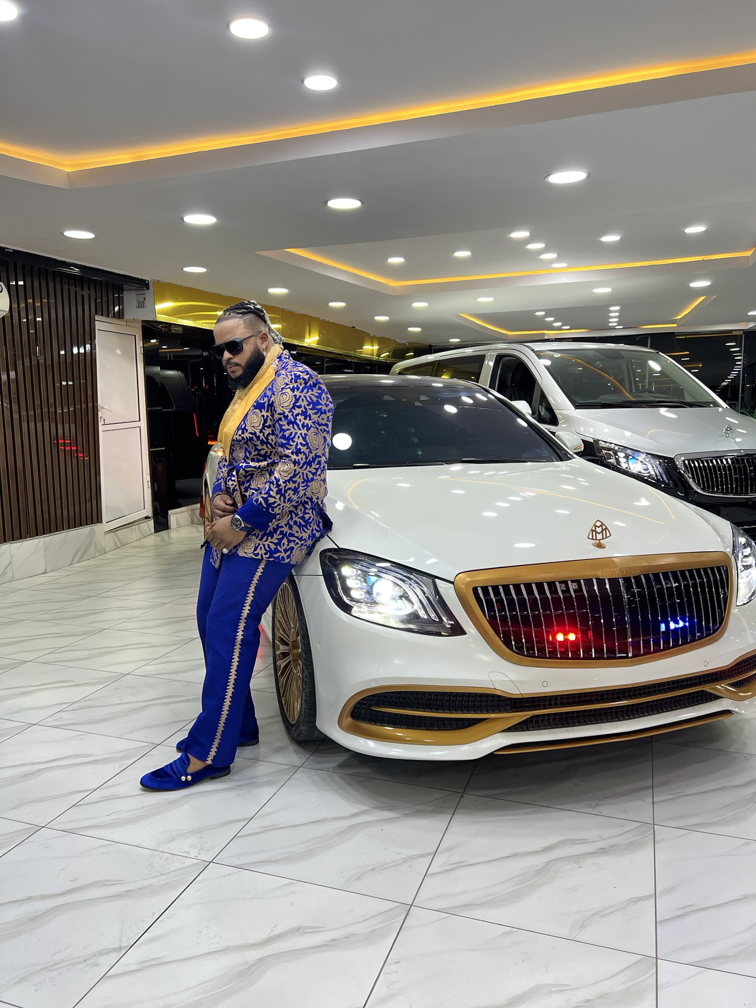 Ex BBNaija winner Whitemoney Splashes over N92M on brand new Maybach [photos/video]