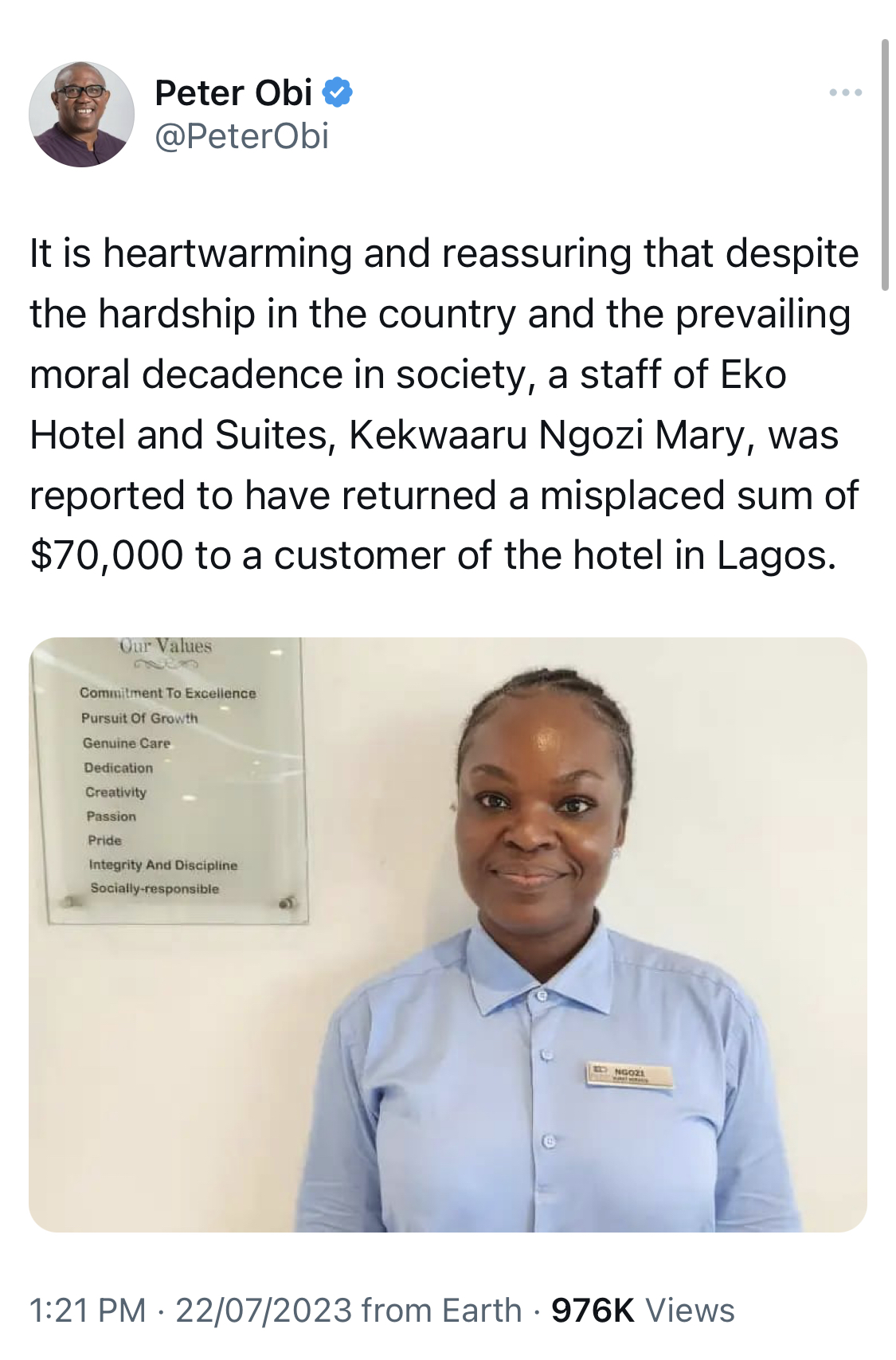 Musician Davido to Gift $10k to woman who returned $70k to customer in Lagos Hotel [photos]