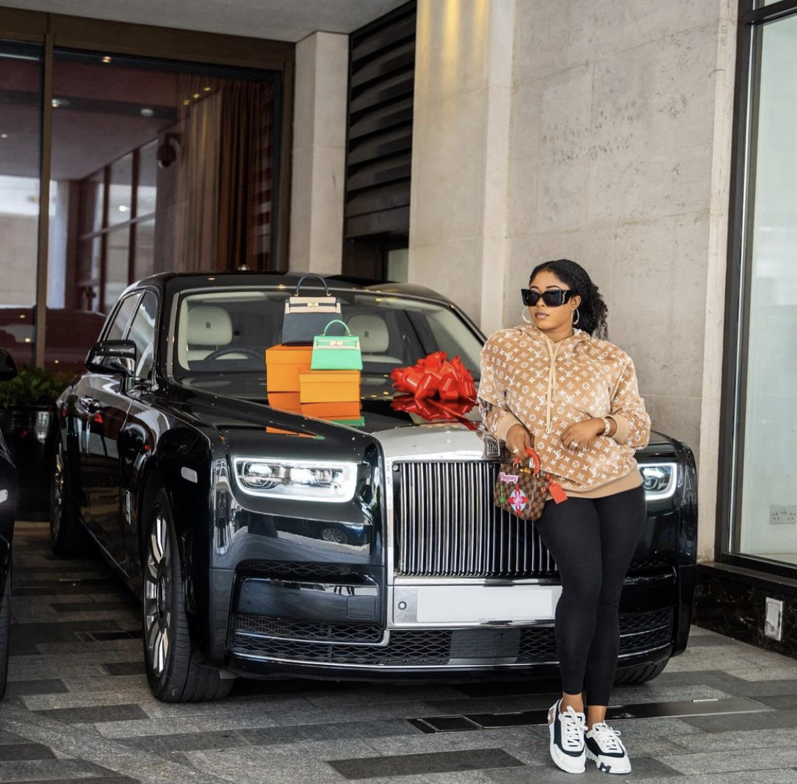 Jeweler Malivelihood splashes N786M on second Rolls Royce for wife [photos]