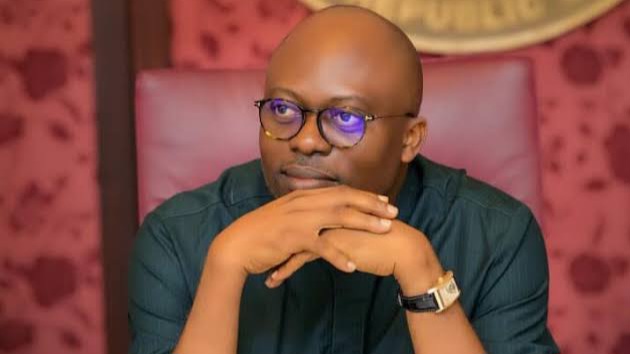 Governor Fubara Confronts Impeachment reports as he storms state Assembly