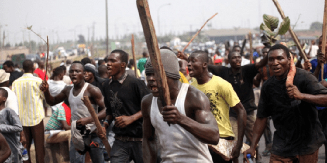 Police react as #Endbadgovernance protests turn violent