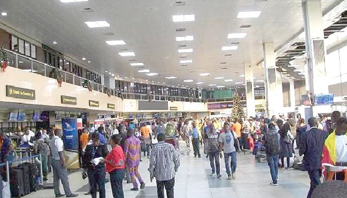 Eight Nigerians deported for overstaying their visas