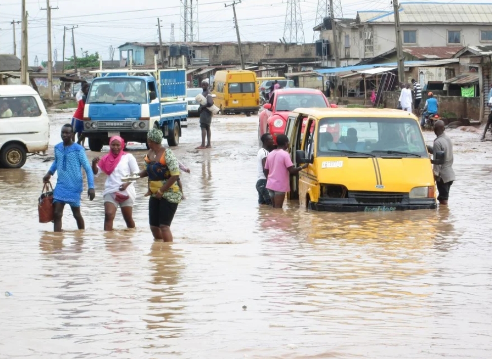 FG reveals states to experience heavy rainfall for three days