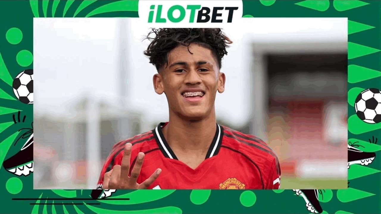 Who is JJ Gabriel? Manchester United wonderkid at centre of transfer uncertainty 