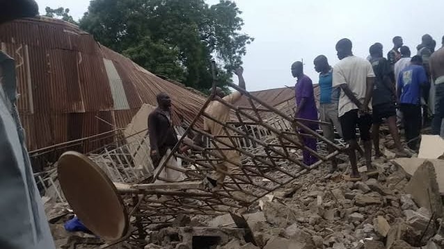 8 feared trapped as two-storey building collapses in Ilorin